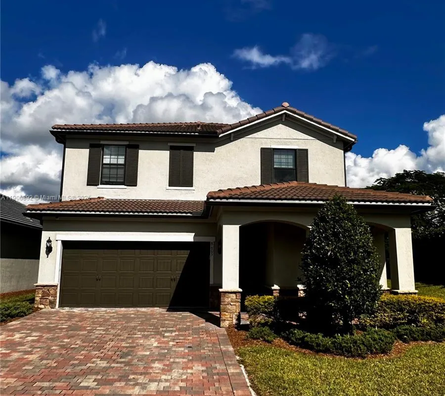8605 Patron Ln, Lake Worth FL 33467