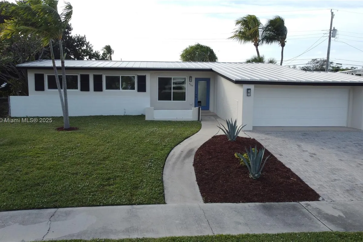 436 Gull Ct, North Palm Beach FL 33408