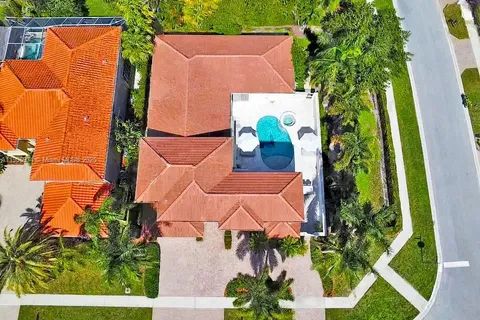 18715 Ocean Mist Dr, Boca Raton FL 33498