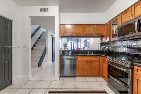 3310 Concert Ln # 129, Margate FL 33063