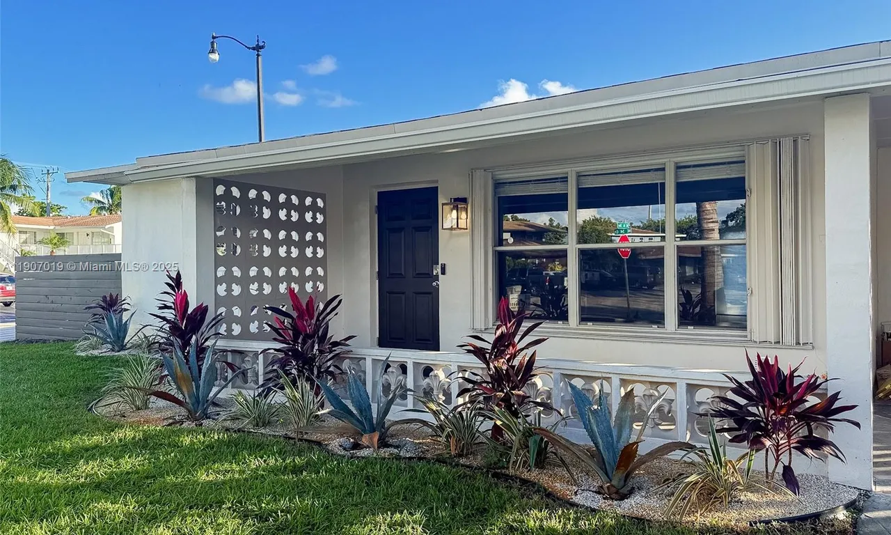 1630 NE 34th Ct, Pompano Beach FL 33064