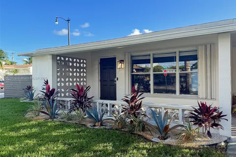 1630 NE 34th Ct, Pompano Beach FL 33064