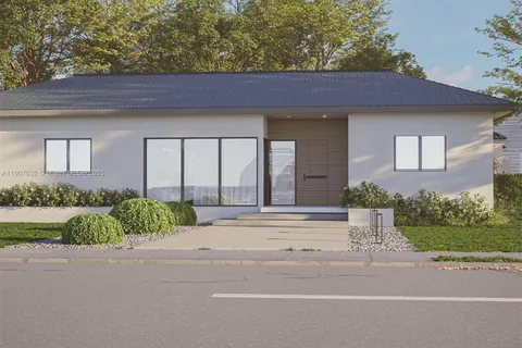 950 NE 113th St, Biscayne Park FL 33161