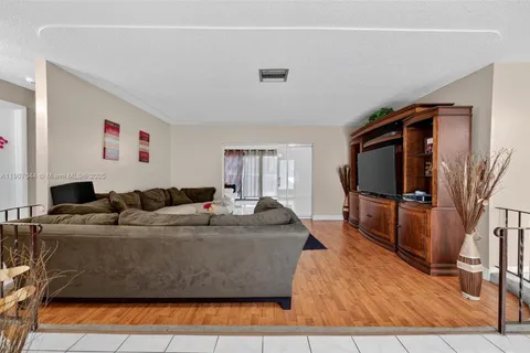 849 NW 70th Way, Margate FL 33063