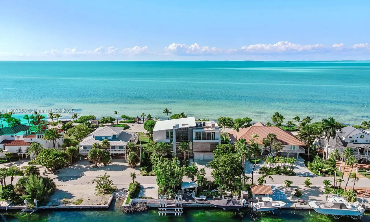 236 Costa Bravo Dr, Islamorada FL 33036