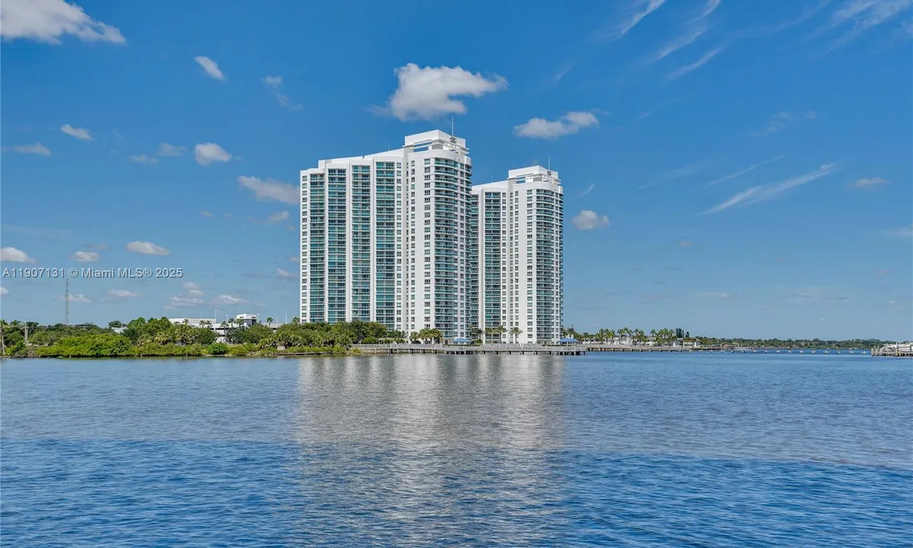 231 Riverside Dr # 510, Daytona FL 32117