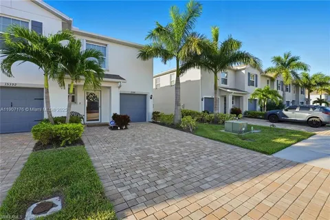 15388 Wildflower Circke, Naples FL 34119