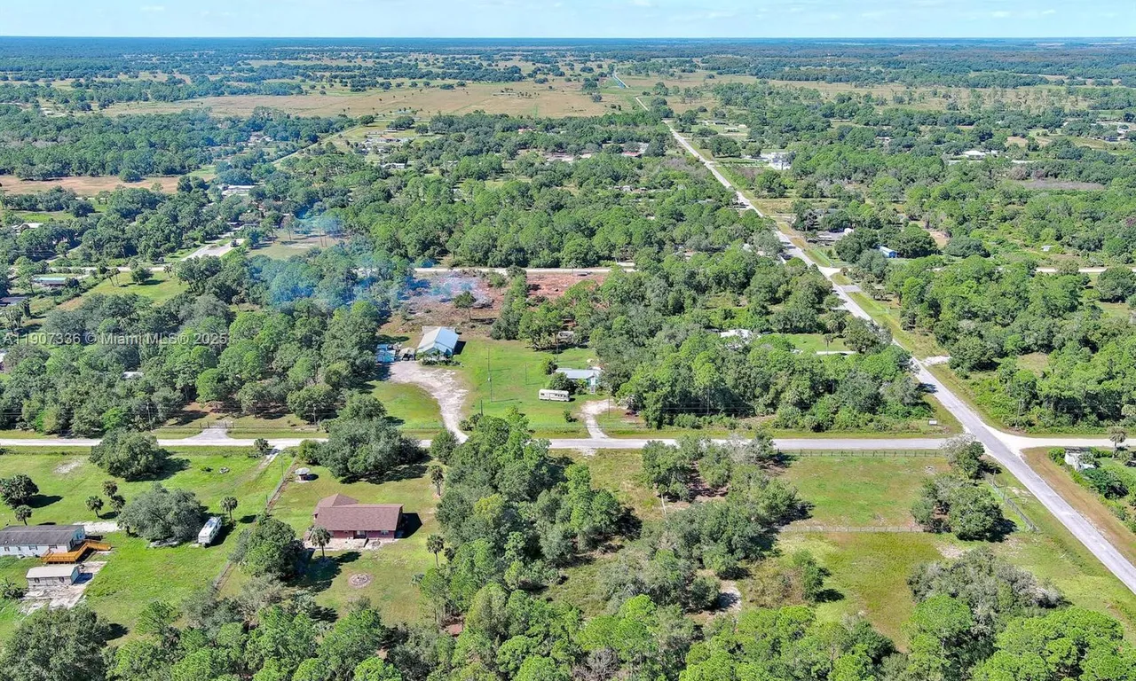 325 S Estribo St, Clewiston FL 33440