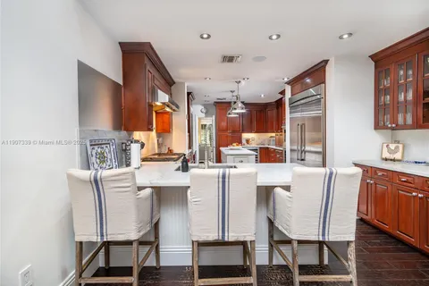 612 Catalonia Ave, Coral Gables FL 33134