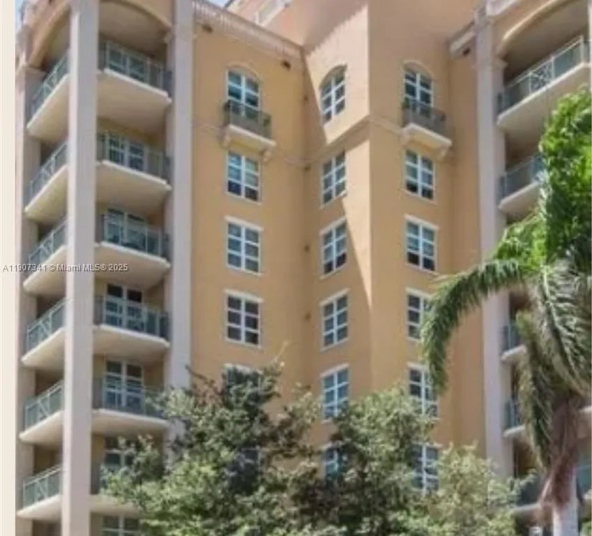 403 S Sapodilla Ave # 104, West Palm Beach FL 33401