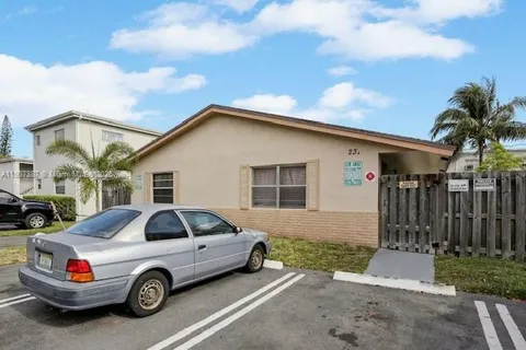 231 SW 8th Ct, Pompano Beach FL 33060