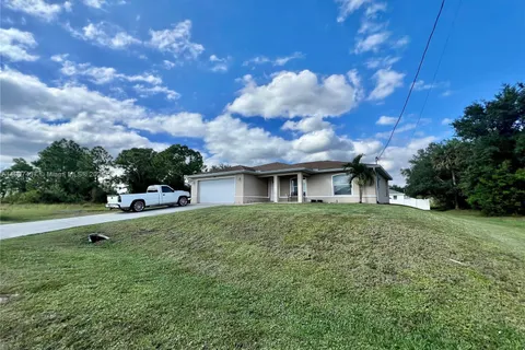 2916 51ST ST SW, Lehigh Acres FL 33976