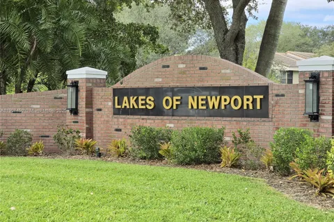 7300 NW 1st St # 201, Plantation FL 33317