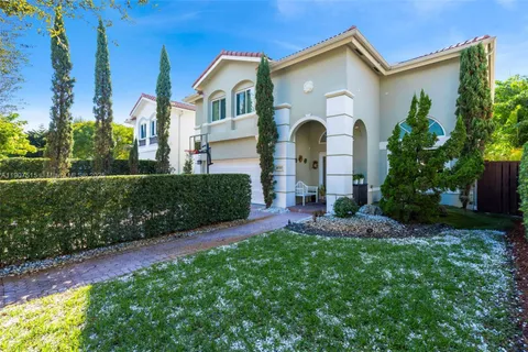 4450 NW 109th Ct, Doral FL 33178