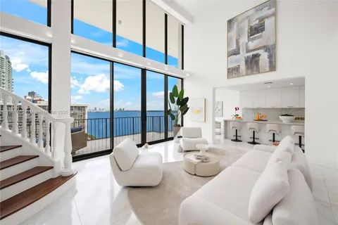 1925 Brickell Ave, Miami FL 33129