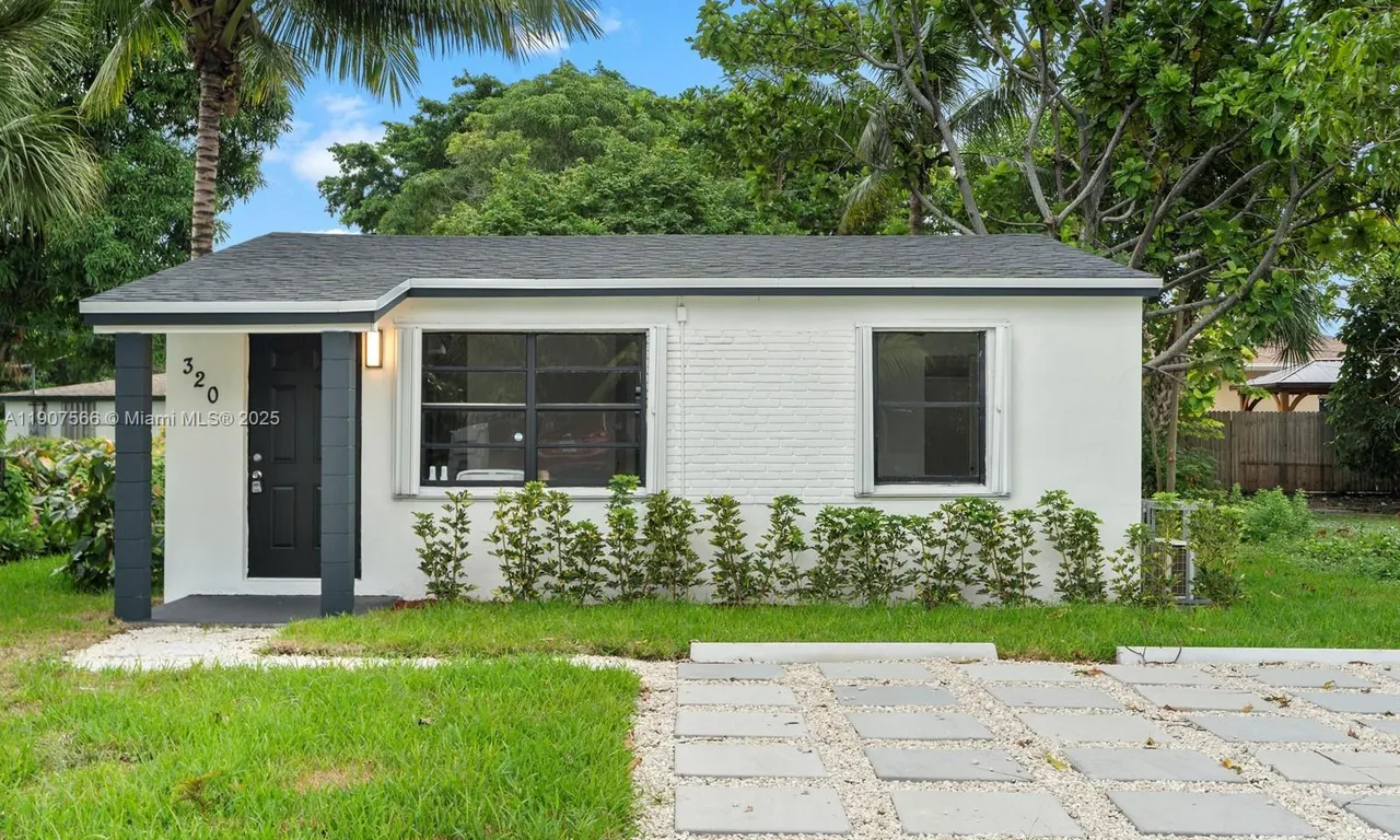 320 NW 20th Ave, Pompano Beach FL 33060