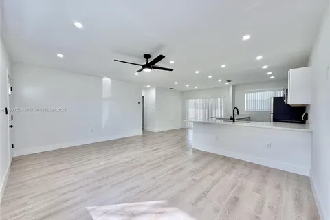 671 NW 37th Ave, Lauderhill FL 33311