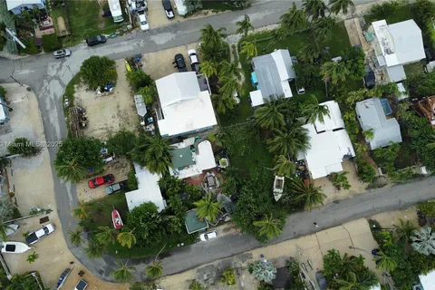 77 S Conch Ave, Marathon FL 33050