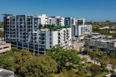 475 SE 1 Street # A, Pompano Beach FL 33060