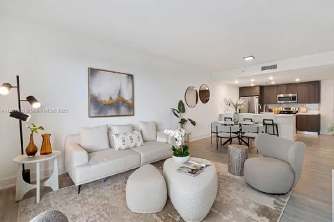 475 SE 1 Street # A, Pompano Beach FL 33060