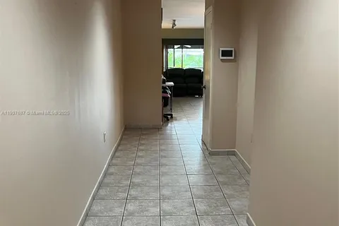 15167 Montrose Rd, Miami Lakes FL 33016