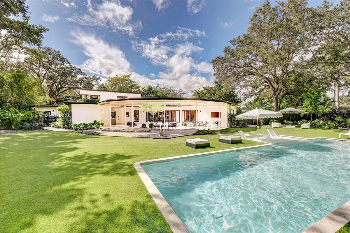 500 NE 96th St, Miami Shores FL 33138