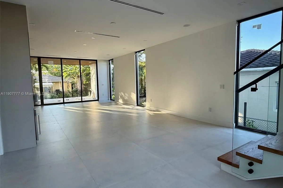 9024 Abbott Ave, Surfside FL 33154-3236