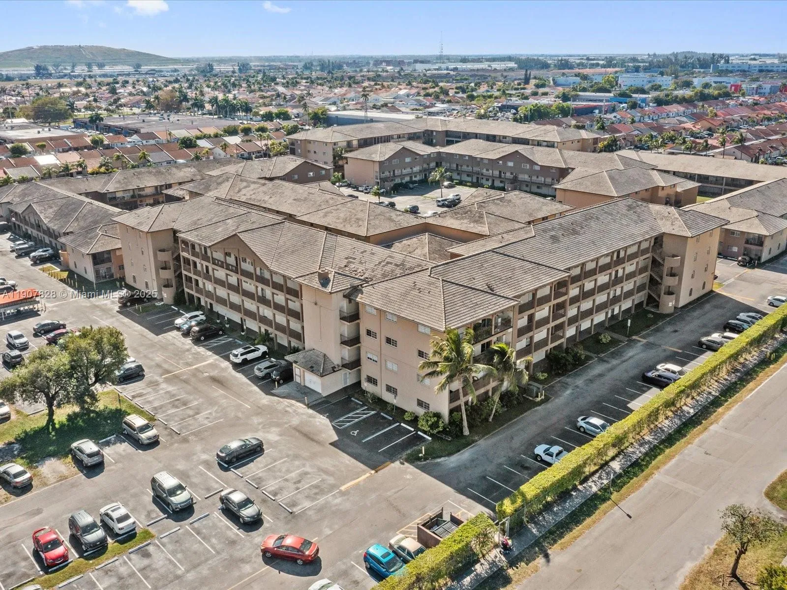 8851 NW 119th St # 3, Hialeah Gardens FL 33018