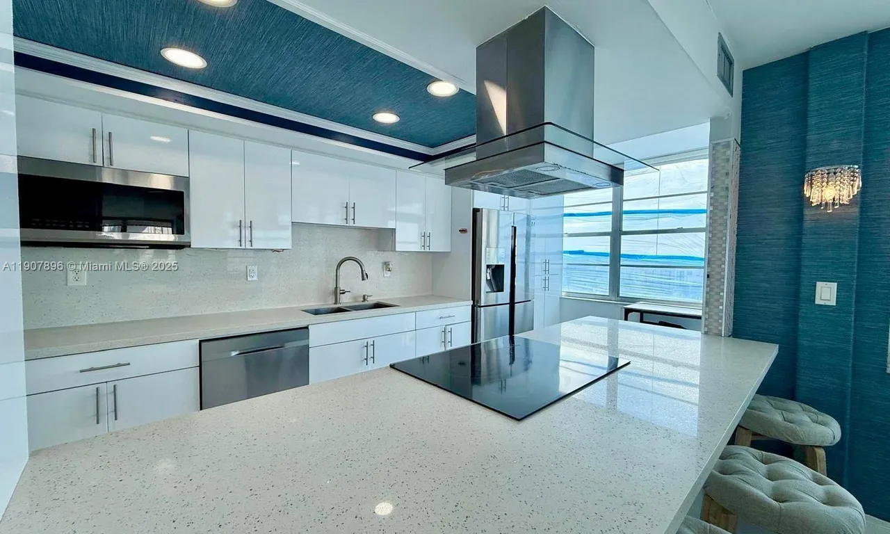 18051 Biscayne Blvd # 1604, Aventura FL 33160