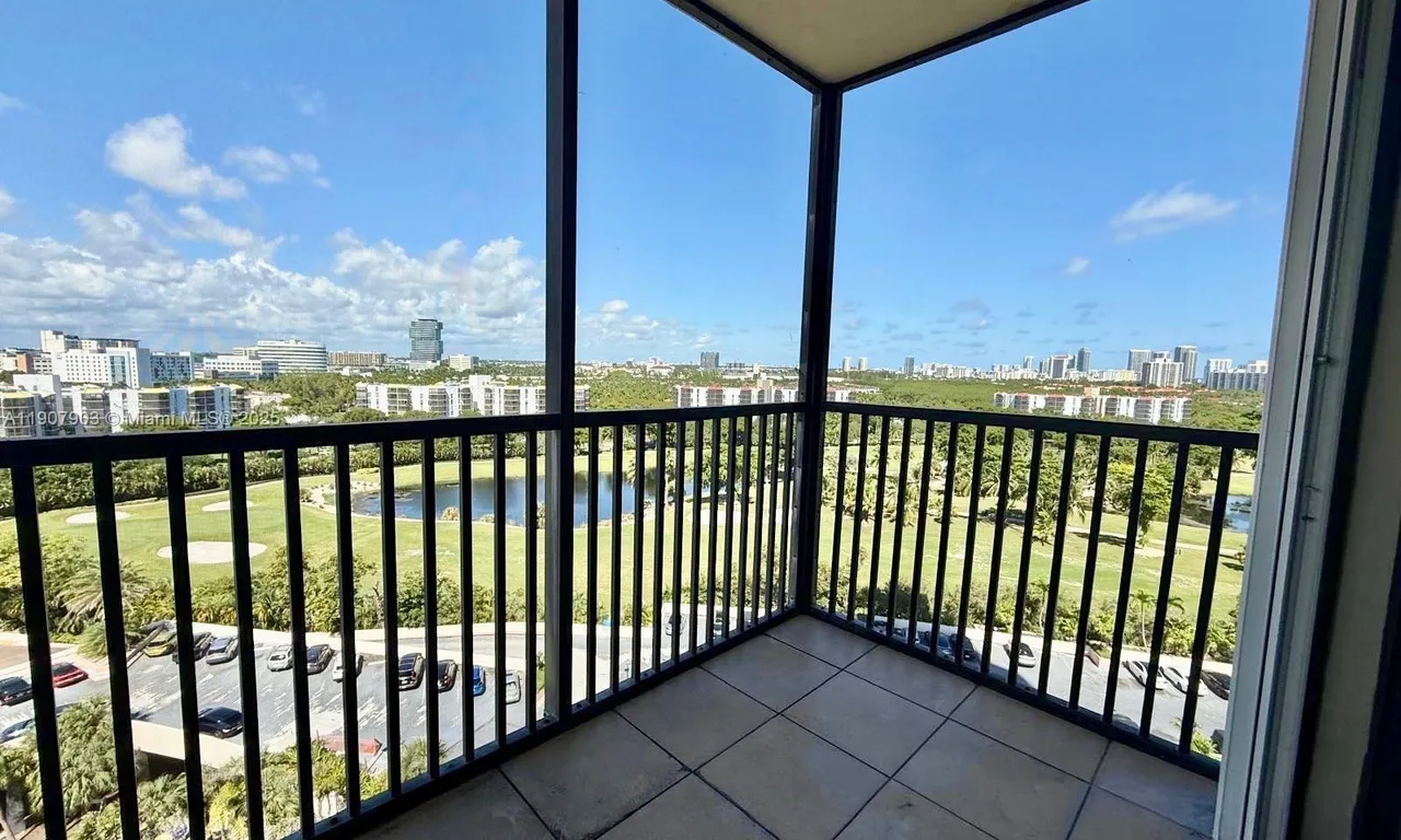 20301 W Country Club Dr # 1421, Aventura FL 33180