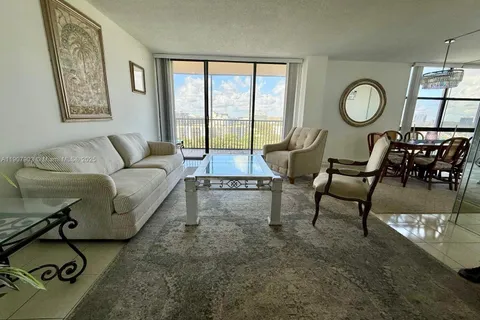 20301 W Country Club Dr # 1421, Aventura FL 33180