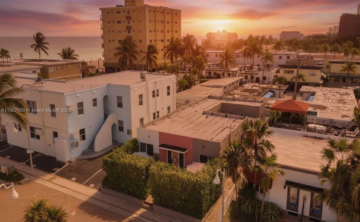 322 Oklahoma St, Hollywood FL 33019