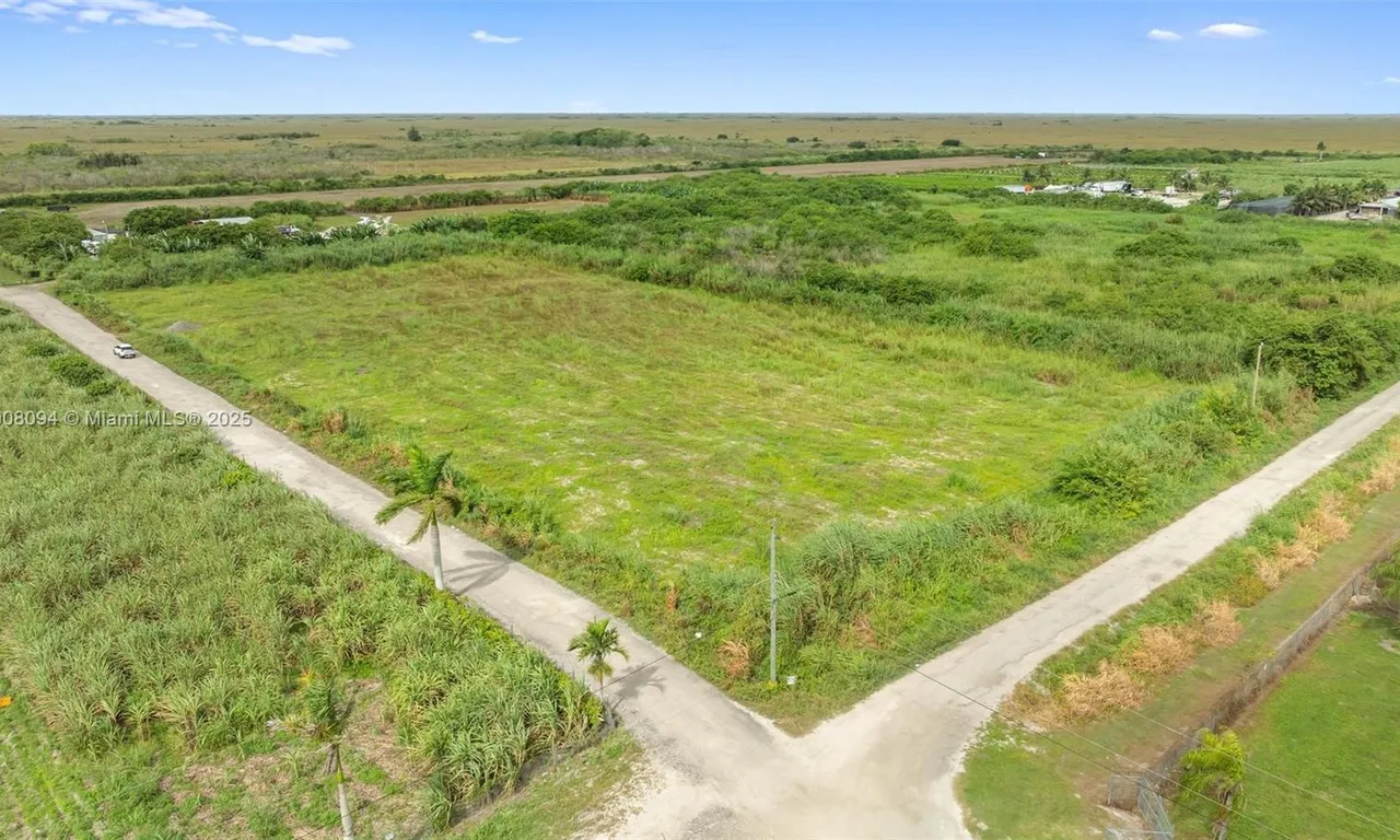 20250 SW 128 Street, Miami FL 33196