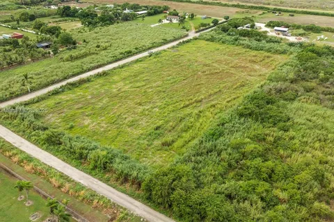 20250 SW 128 Street, Miami FL 33196