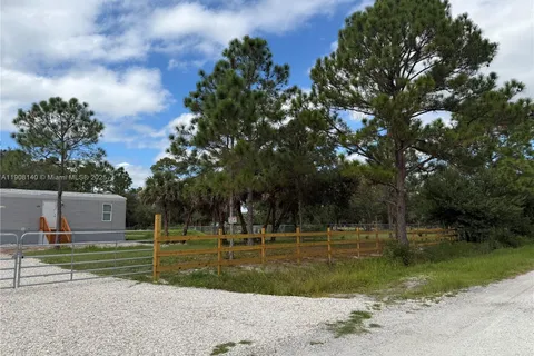430 S ROMERO ST, Clewiston FL 33440