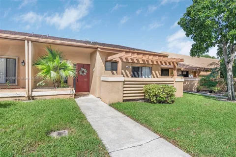 830 NW 79th Ter # 830, Plantation FL 33324