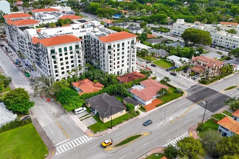 345 Malaga Ave, Coral Gables FL 33134