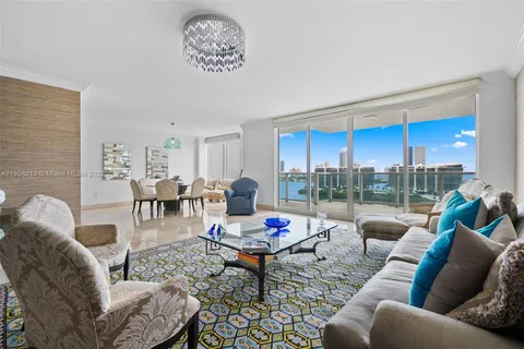 3201 NE 183rd St # 1705, Aventura FL 33160