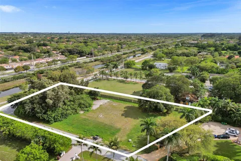 11200 NW 14th St, Plantation FL 33323