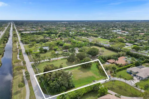 11200 NW 14th St, Plantation FL 33323