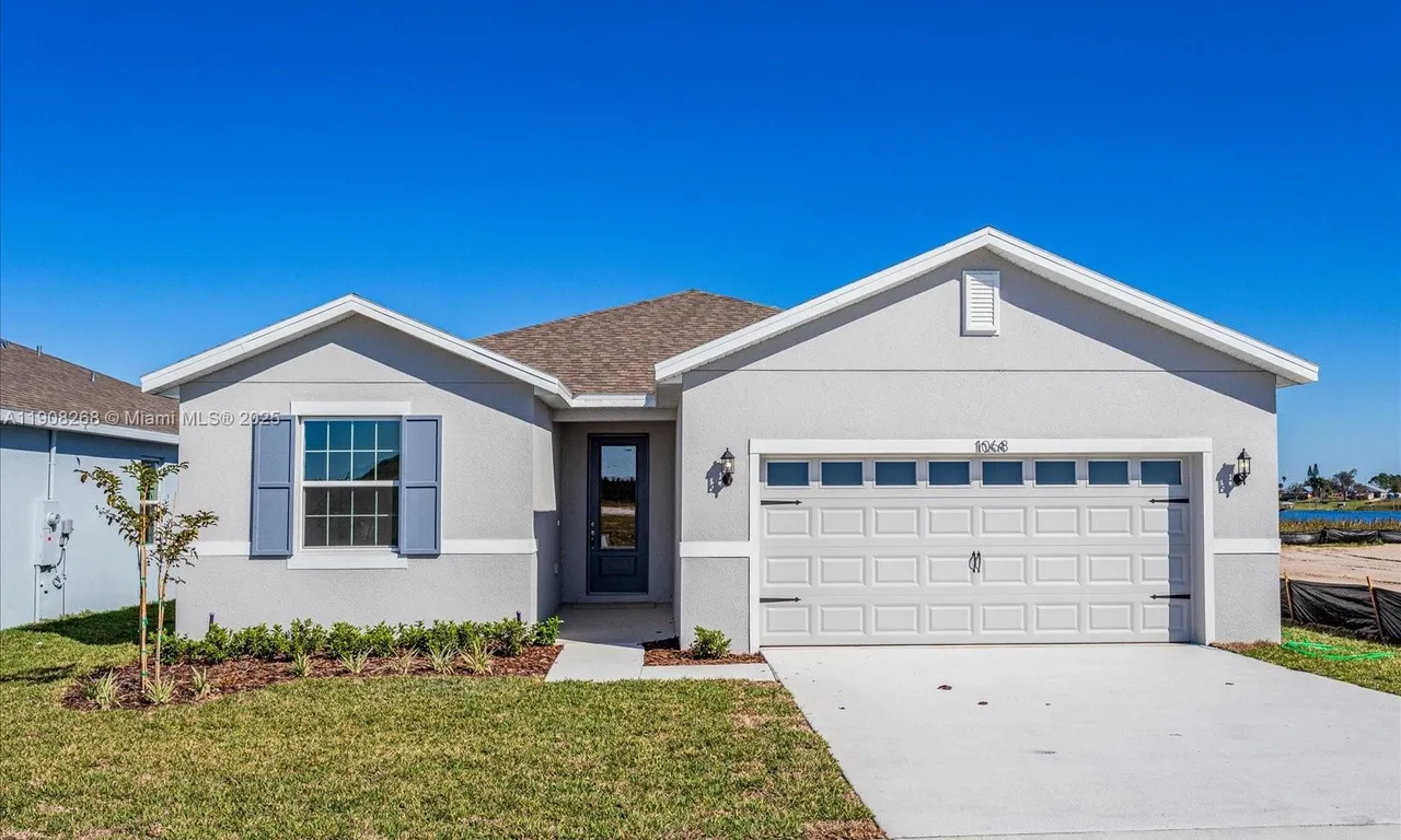 5501 NW Camberly Court, Port St. Lucie FL 34987