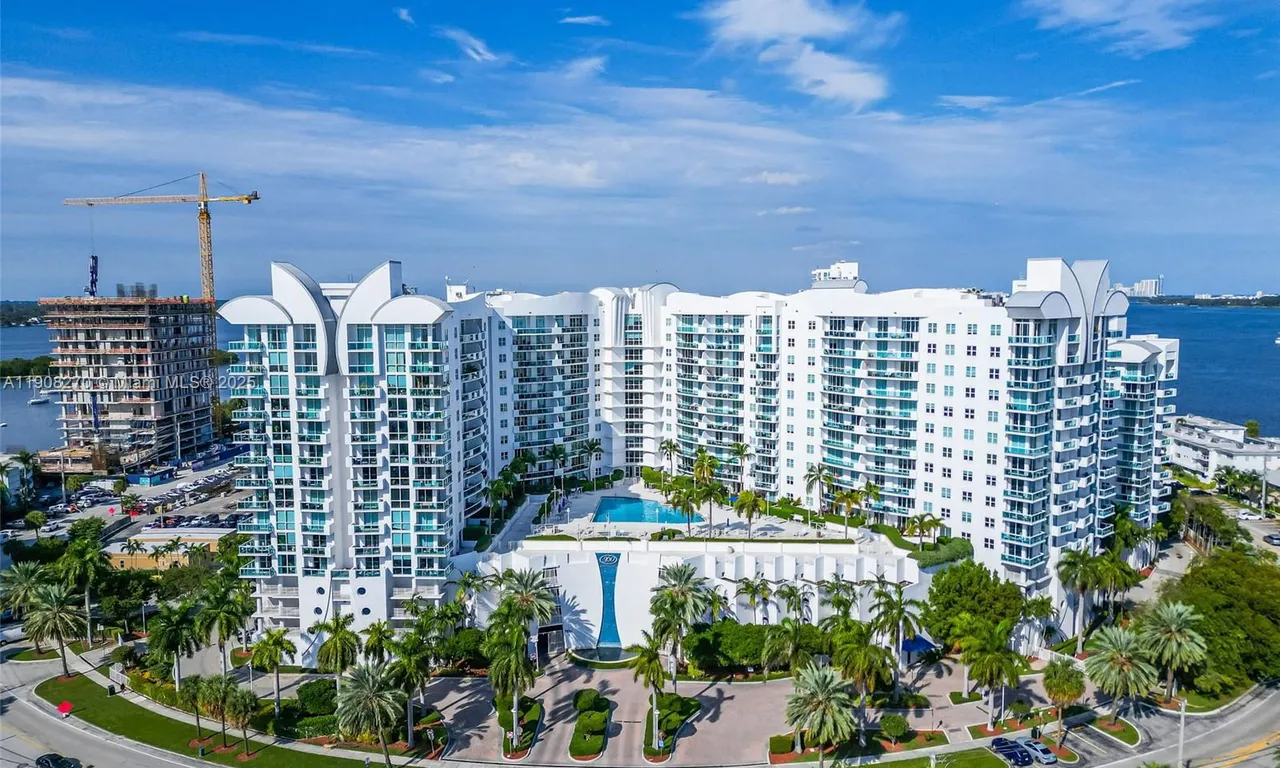 7900 Harbor Island Dr # 1525, North Bay Village FL 33141