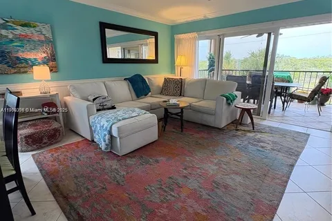 275 Palm Ave # B201, Jupiter FL 33477