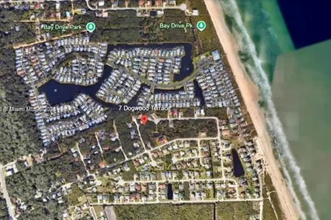 7 Dogwood Ter, Palm Coast FL 32137