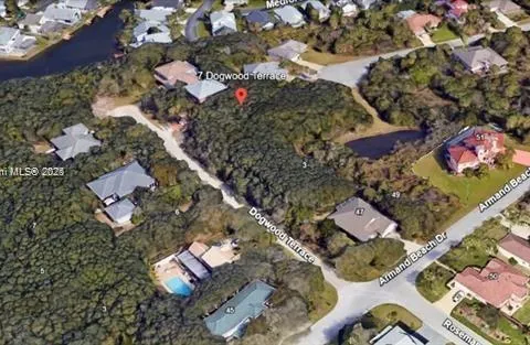 7 Dogwood Ter, Palm Coast FL 32137