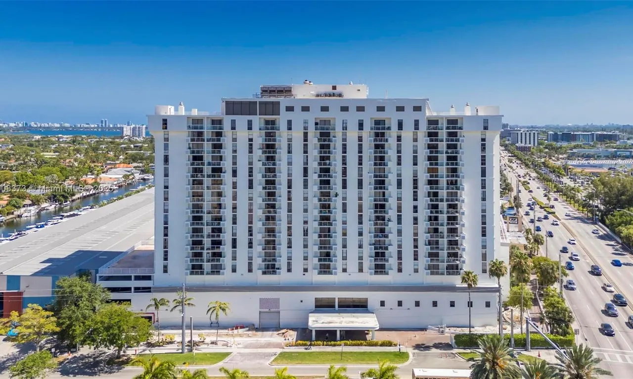 13499 Biscayne Blvd, North Miami FL 33181