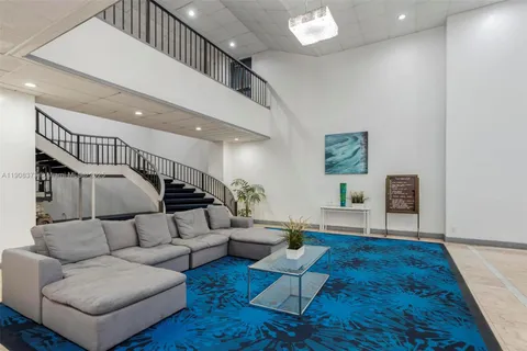 13499 Biscayne Blvd, North Miami FL 33181