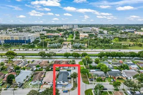 11152 SW 7th St, Sweetwater FL 33174