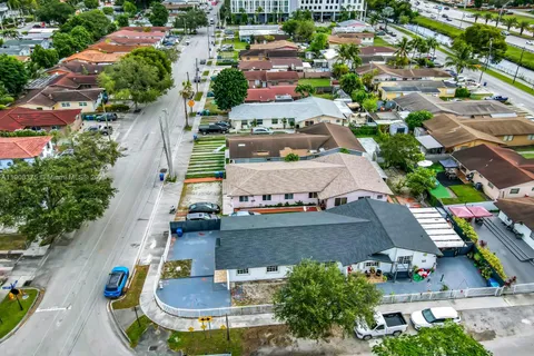 11152 SW 7th St, Sweetwater FL 33174