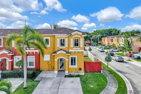 640 SE 1st St, Homestead FL 33030